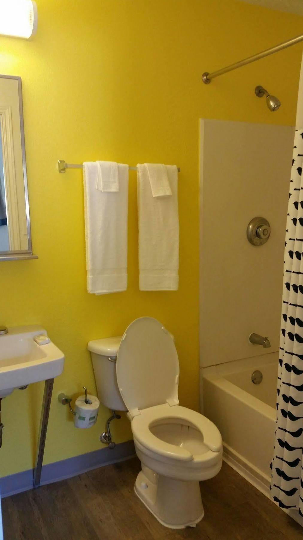Intown Suites Extended Stay San Antonio Tx - Airport エクステリア 写真
